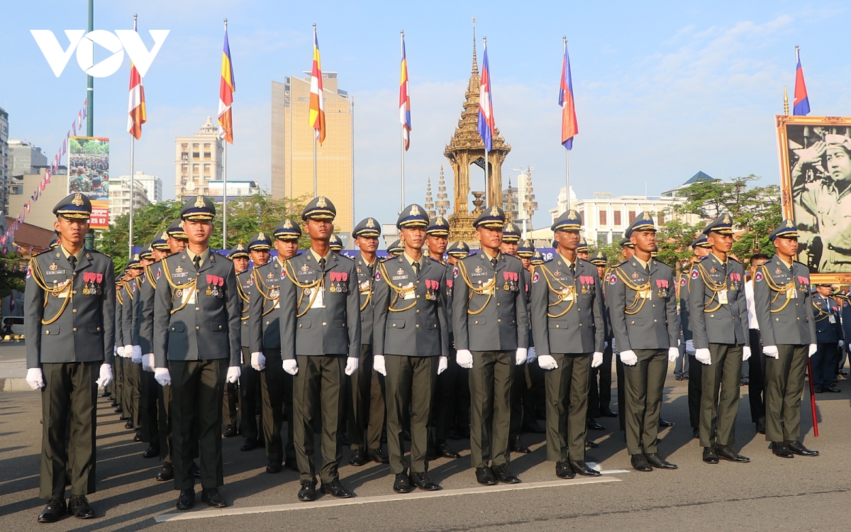 Chính phủ Campuchia thông qua dự thảo Luật Nghĩa vụ quân sự